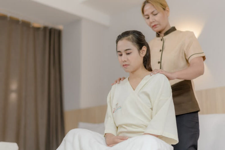 Loft Bangkok Hotel : Relief Spa and Thai massage